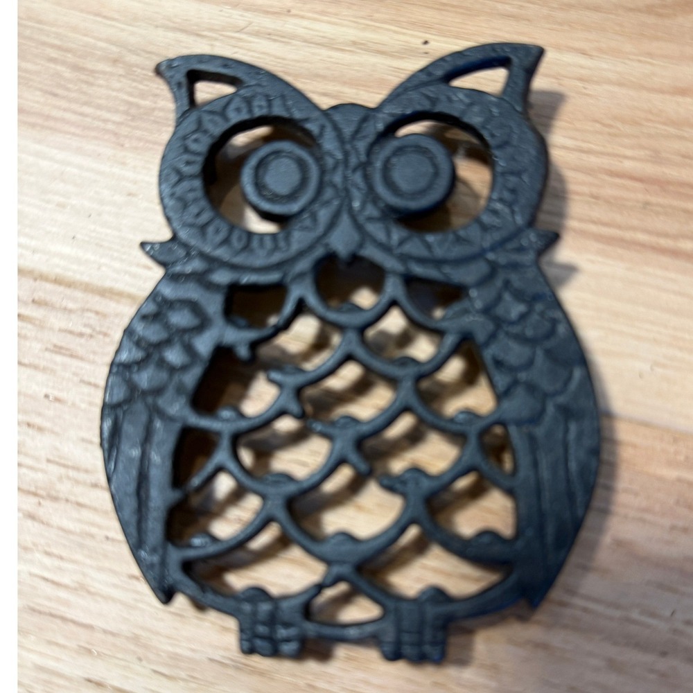 Vintage Owl Trivet Cast Iron Black Retro Cottagecore Country Kitchen Decor